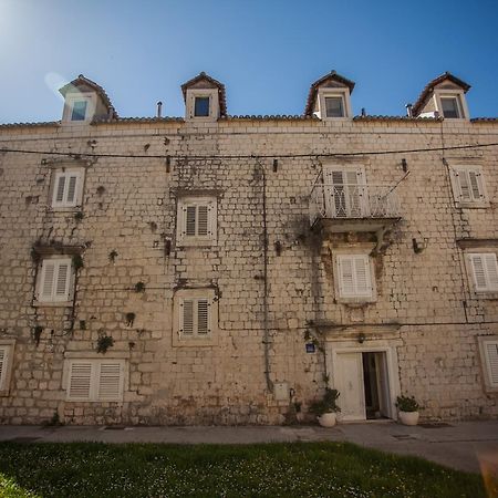 Top-Floor Apartment In Trogir Center 外观 照片