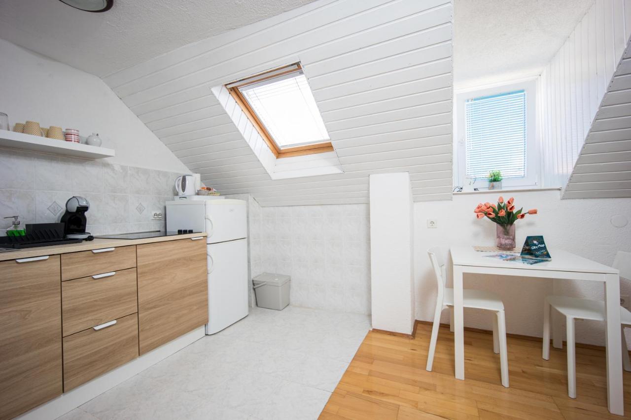 Top-Floor Apartment In Trogir Center 外观 照片