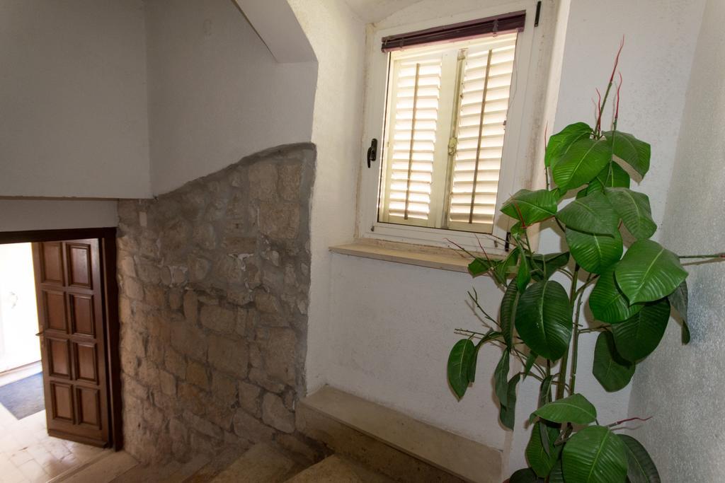 Top-Floor Apartment In Trogir Center 外观 照片